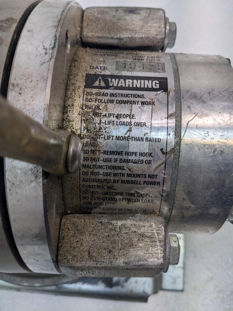 AB CHANCE C308-1170 CAPSTAN HOIST 1000 LB CAPACITY WITH SWIVEL BASE 115V USED H1