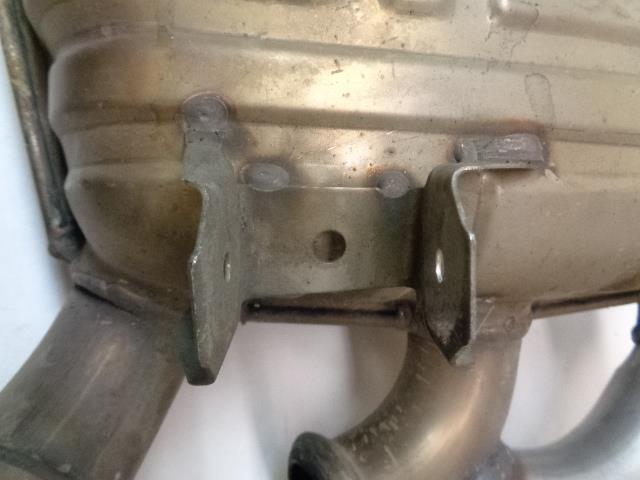 Porsche 911 Exhaust 02-05 Non Turbo Right Muffler 996 111 131 71 USED OEM R25