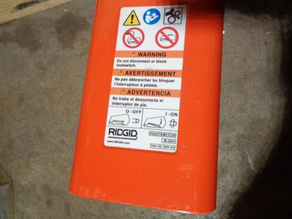RIDGID MODEL 535 THREADING MACHINE FOR 1/8"-2" PIPE 2HP MANUAL CHUCK NEW #1 B2