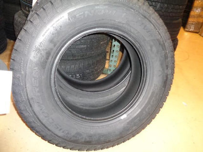 COOPER DISCOVERER SNOW CLAW LT 245 70 17 119/116R LRE 10PLY TIRE 170176005 CQ1