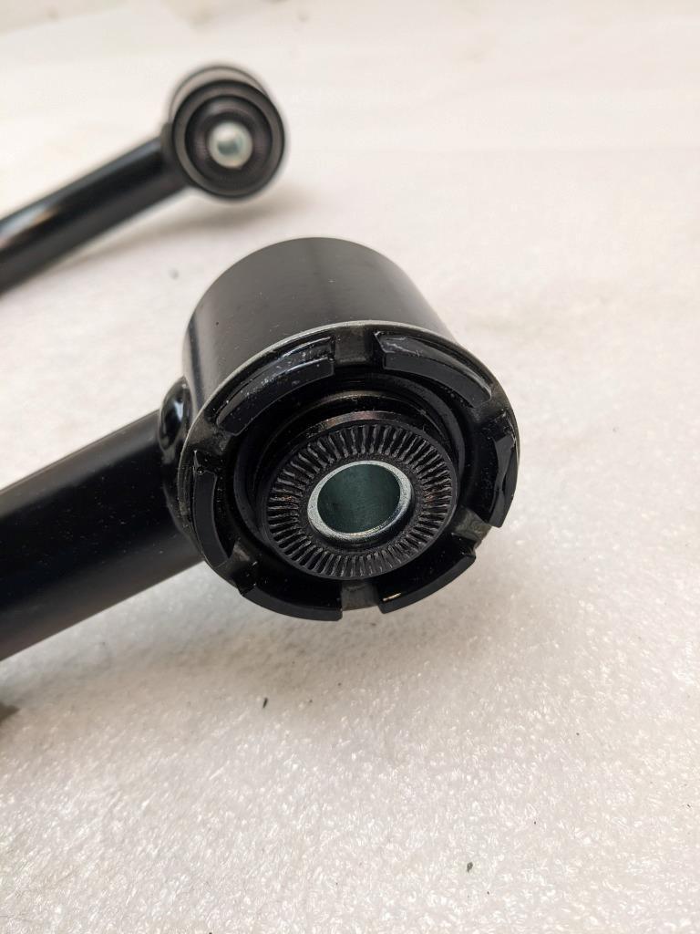 READYLIFT SUSPENSIONS 66-3921 1.75" LEVELING KIT FOR 2019-2023 GMC AT4 NEW R15