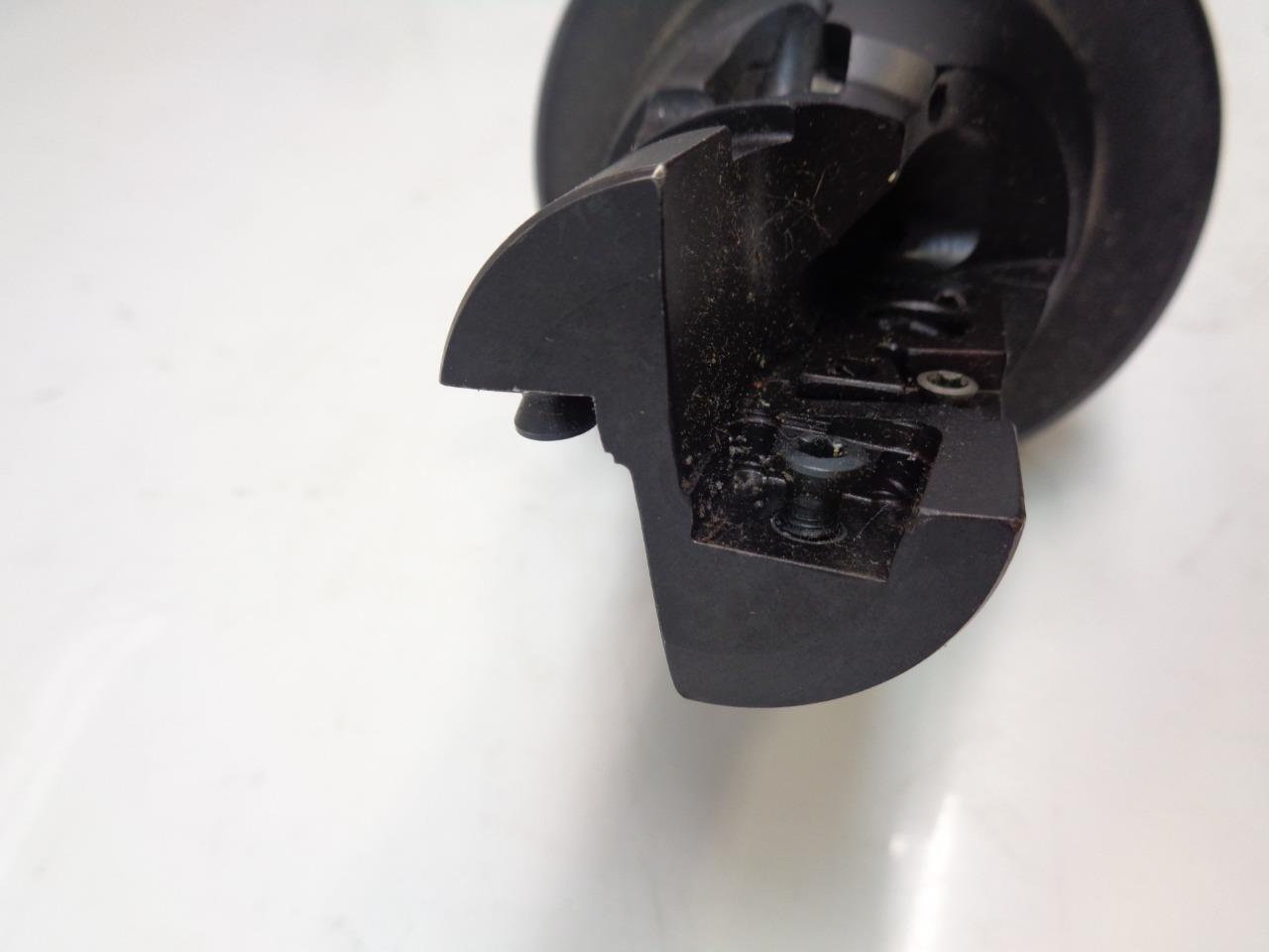 NEW WALTER INDEXABLE END MILL USA 14414 B3073-400099 1-1/2" CUT TAPER SHANK R22