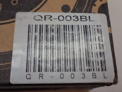 AJP SLIM QUICK RELEASE RACING STEERING WHEEL ADAPTER HUB KIT BLUE QR-003BL R16