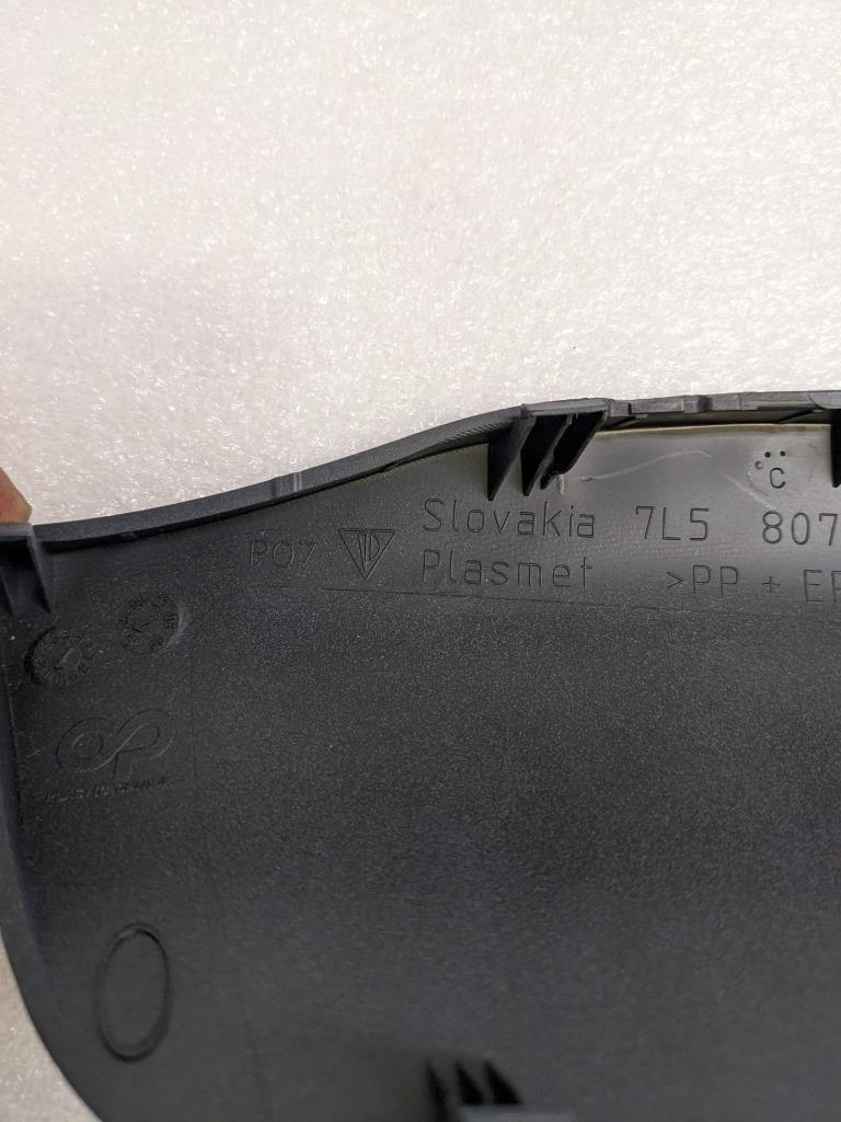 PORSCHE 95550515610G2X RIGHT TOW HOOK COVER FOR 08-10 CAYENNE NEW PGB2TB