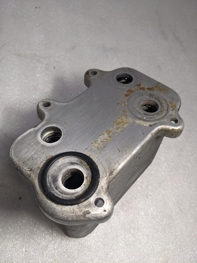 PORSCHE 911 OIL COOLER/RESERVIOR 99610702557 USED 996B.G.L.