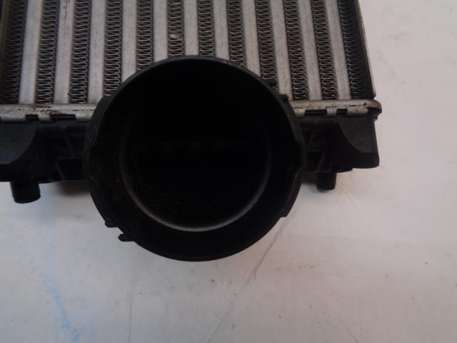 USED GENUINE PORSCHE 911 996 TURBO PASSENGER SIDE INTERCOOLER 996 110 640 71 R20