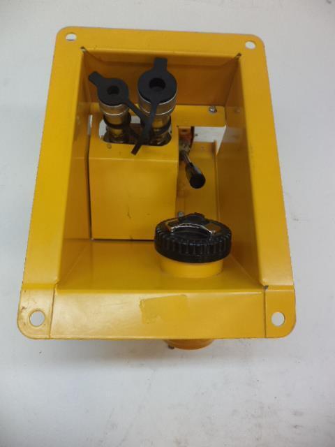 NEW PARKER SERVICE TRUCK HYDRAULIC FITTINGS COMPARTMENT BOX R34