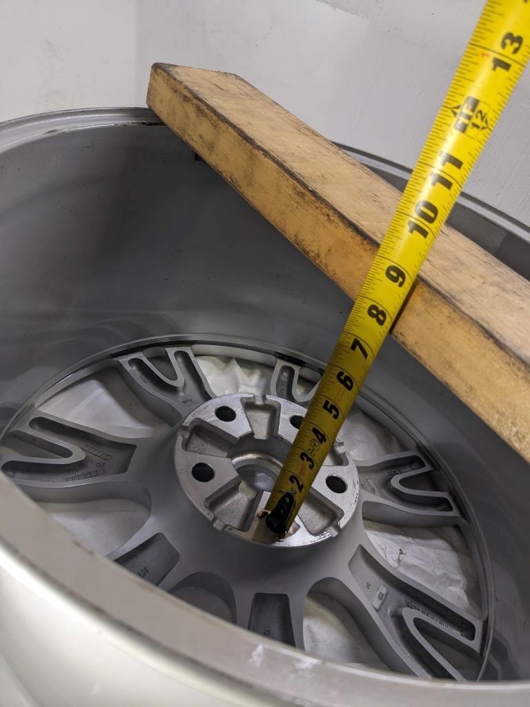 SINGLE TESLA MODEL S WHEEL/RIM (GRAY) 19X10.5 INCH 296R2 (5 BOLT) NEW B2