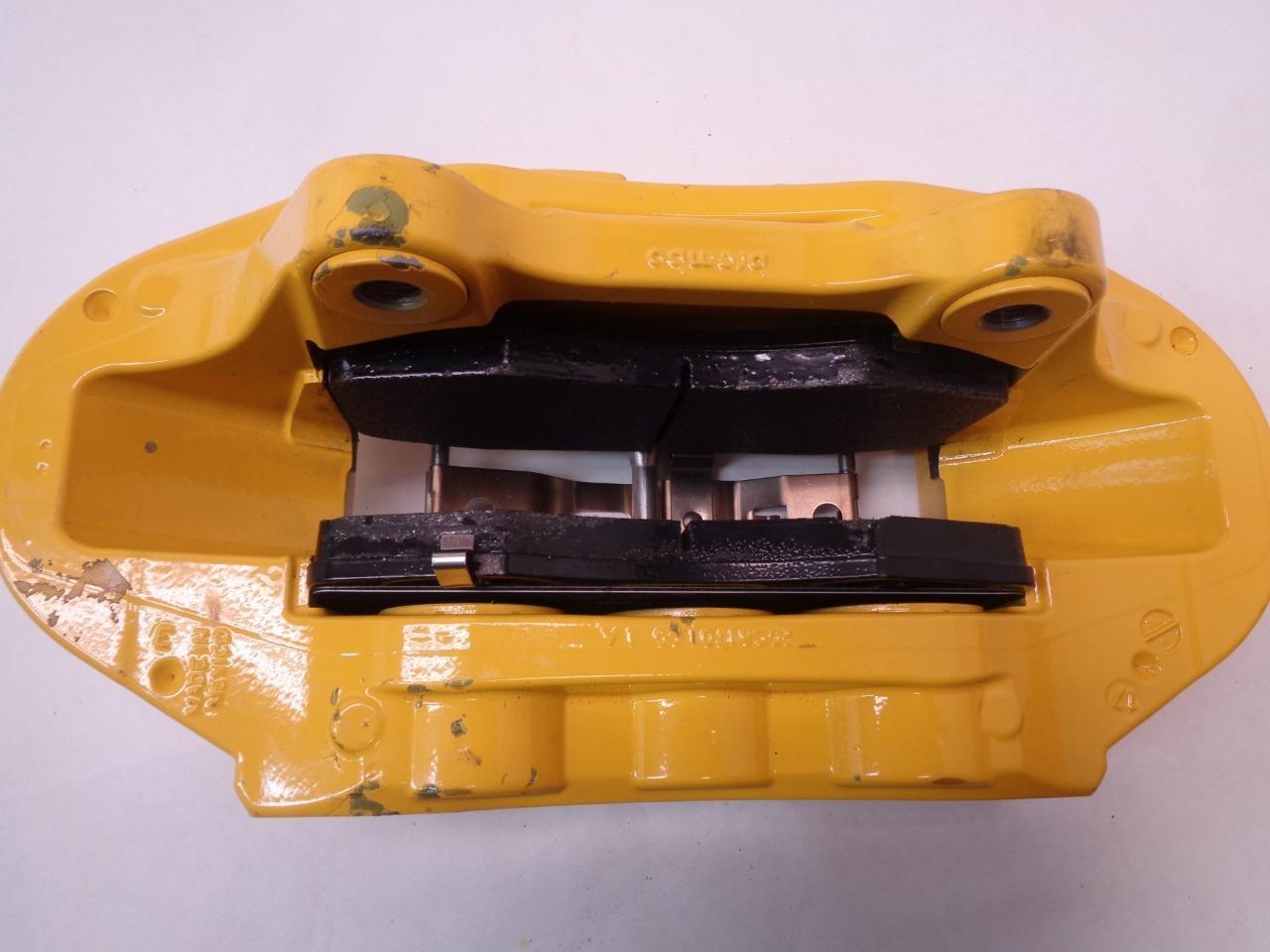 1 NEW GM/DODGE YELLOW BREMBO 6 PISTON REAR BRAKE CALIPER w/ PADS R7