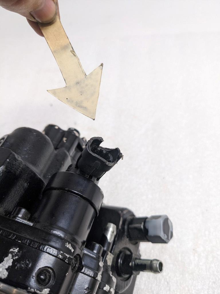 GM 97780161 FUEL INJECTION PUMP CP3 FOR 06-10 6.6L DURAMAX LBZ LMM REMAN R14