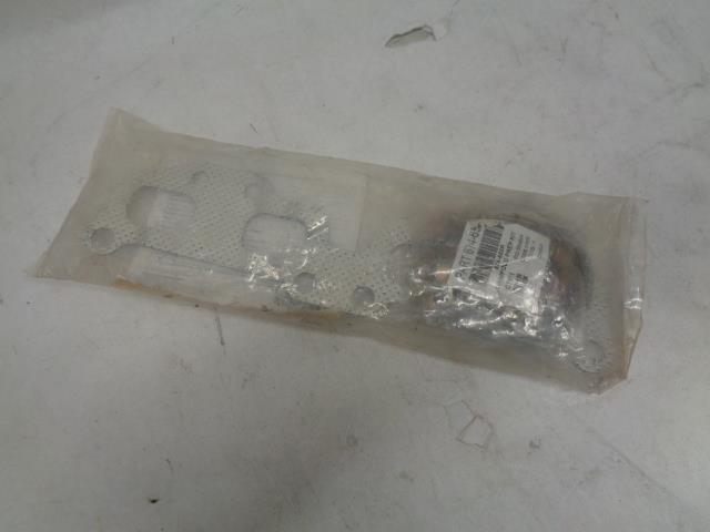 NEW MANIFOLD PREP KIT for NISSAN 674-659P R15