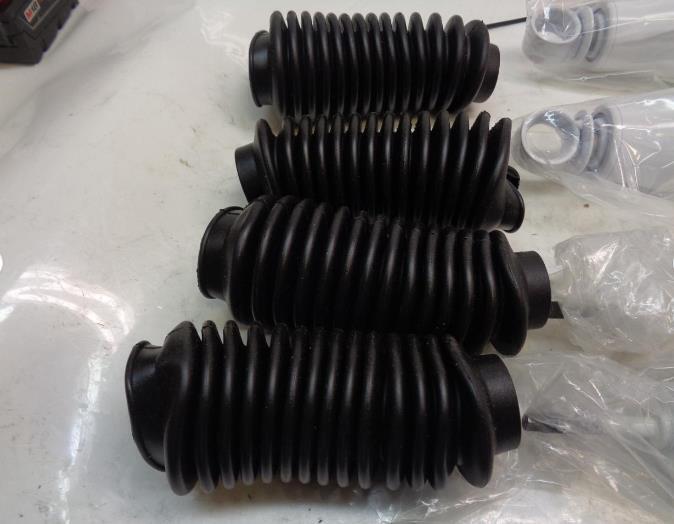 NEW ROUGH COUNTRY 500S COMPLETE SHOCK KIT 07-7453X R3