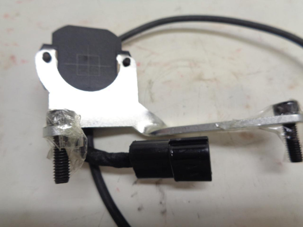 USED NOVOTECHNIK RFC 4801 636 221 201 ROTARY SENSOR WITH MOUNTING HARDWARE R15T3