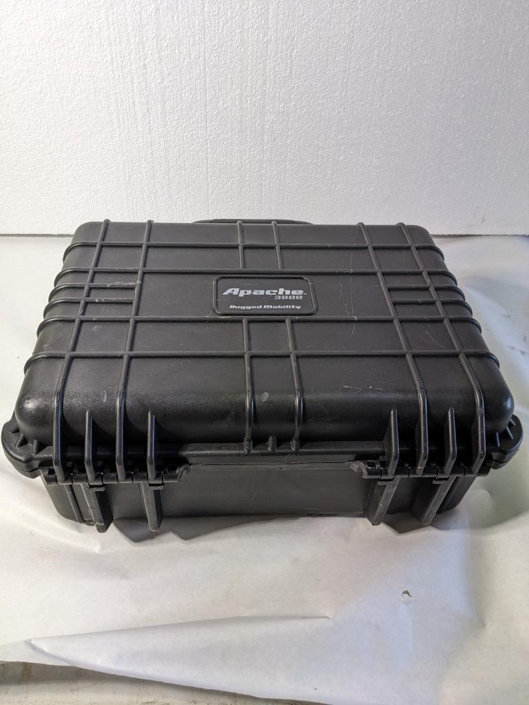 KHS PNEUMATIC CYLINDER 65175533S001 W/ APACHE 3800 CASE 8.39 X 5.6 X 3.25" R35