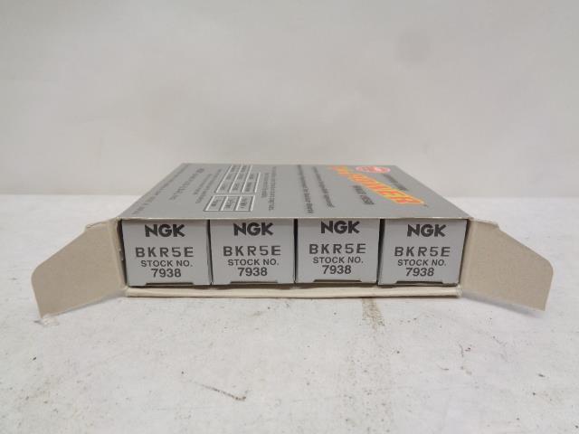 NEW NGK V-POWER SPARK PLUGS 4-PACK 7938 R13T1