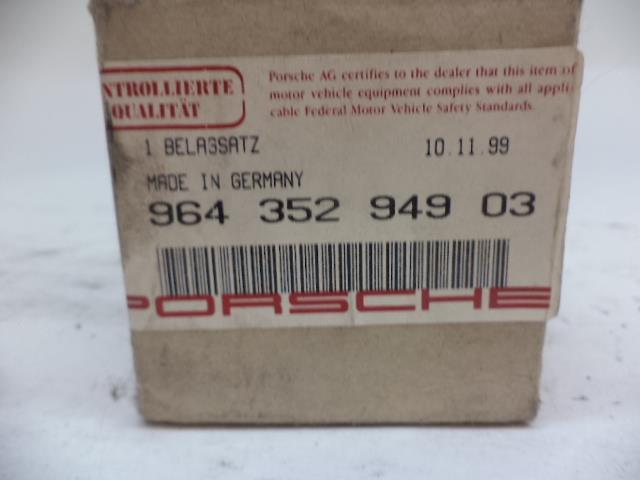 NEW GENUINE PORSCHE REAR BRAKE PADS 964 352 949 03 for 911 CARRERA 2 90-91 R20T5