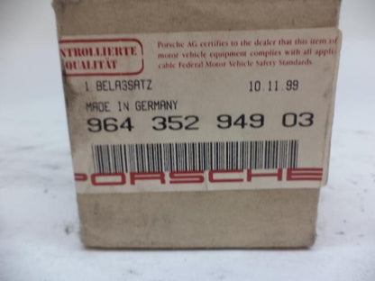 NEW GENUINE PORSCHE REAR BRAKE PADS 964 352 949 03 for 911 CARRERA 2 90-91 R20T5