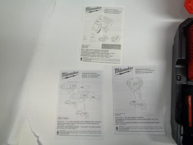 MILWAUKEE M18 FUEL 2-TOOL KIT 1/2" HAMMER DRILL & 1/4" HEX IMPACT DRIVER BSR35