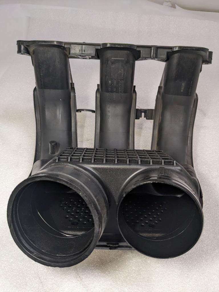 PORSCHE BOXSTER 987 INTAKE BRIDGE 99711013601 USED 996.B.G.L.