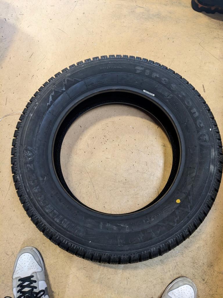 FIRESTONE WINTERFORCE 2 P 215 65 17 99S SL TIRE 149252 CQ2