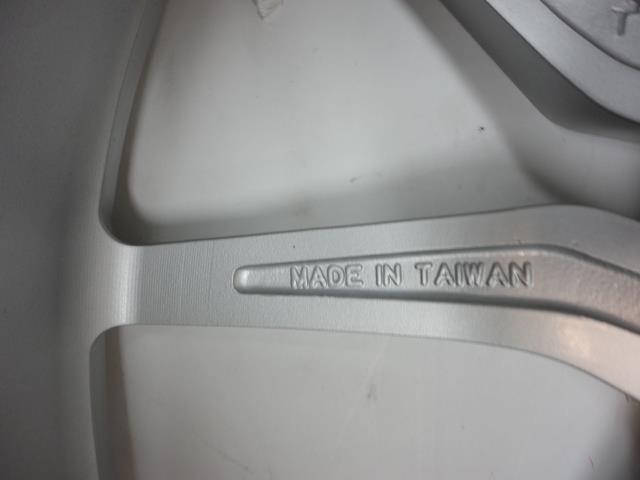 1 NEW XO LUXURY VERONA 20X10.5 5X4.75 LUG ET65 SILVER WHEEL X253 WR