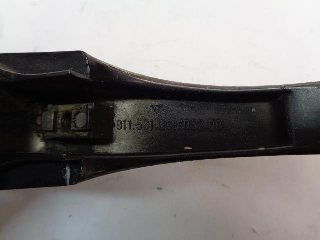 USED GENUINE PORSCHE 911 METAL OUTER DOOR HANDLE 911 531 061/062 00 R20T7
