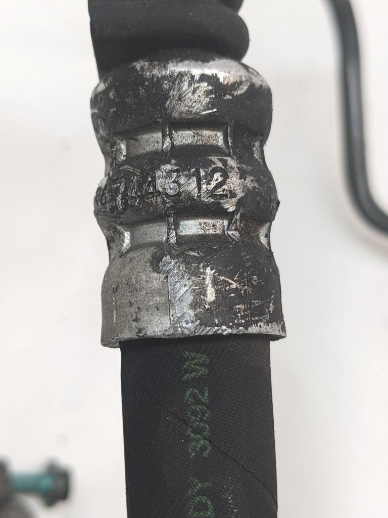 PORSCHE 986/987 BOXSTER POWER STEERING PIPE/ HOSE 98634744312 USED R20