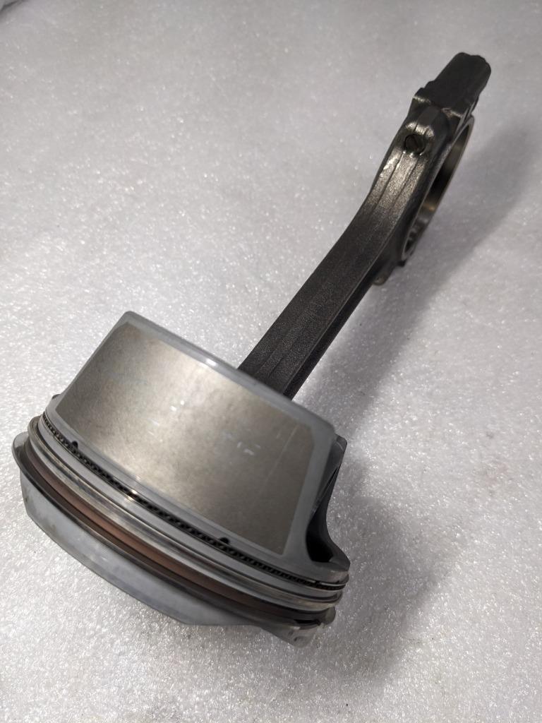 PORSCHE 987 BOXSTER PISTON & CONNECTING ROD #6 9961031028R USED 996B.G.L.