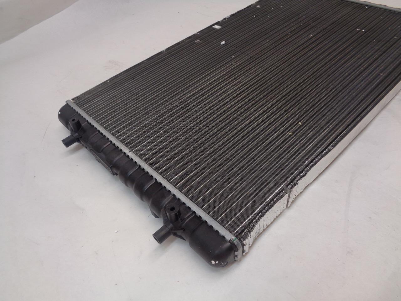 USED VALEO RADIATOR FOR 99-06 VOLKSWAGEN JETTA& VARIOUS VW AUDI MODELS 731606 SR