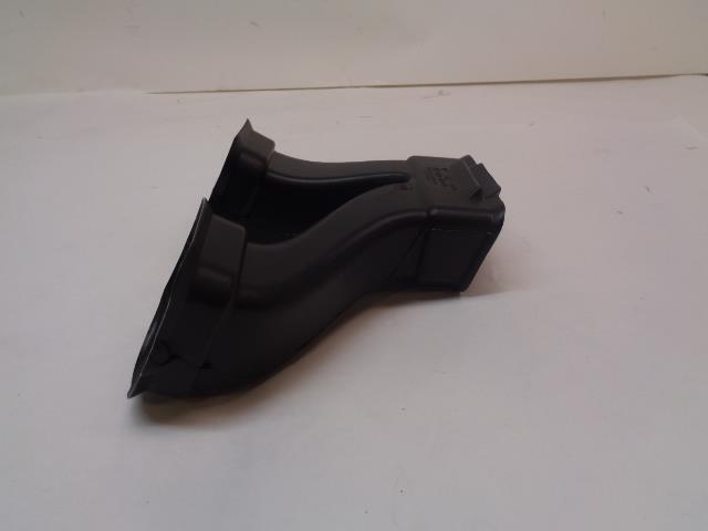PORSCHE CAYMAN 987 06-12 UNDER DASH AIR DUCT INTERMEDIATE SECTION 987 572 769 00