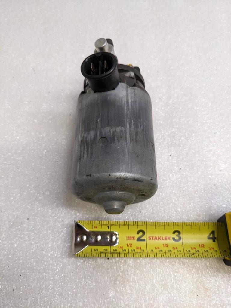 BOSCH 0580463005 FUEL PUMP FOR 1970-1974 PORSCHE 914/VOLVO 1800 NEW R13