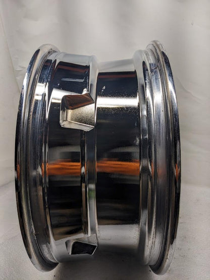 PAIR OF LEXANI LX-6 CHROME CUSTOM WHEELS 20X8.5 ET15 5X115 DISCONTINUED USED B2