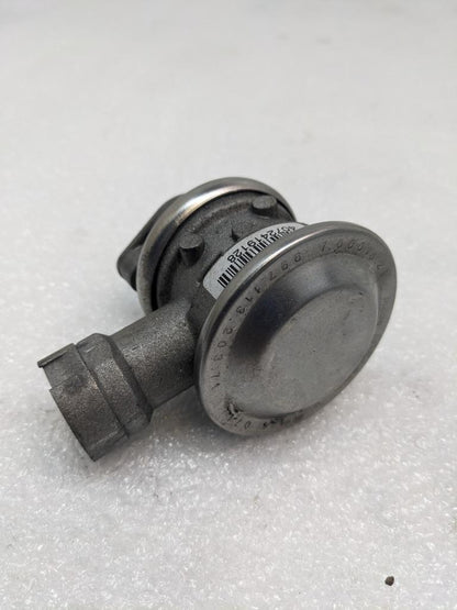 15-18 PORSCHE MACAN EGR SECONDARY AIR PUMP VALVE 99711320371 USED R21SPB