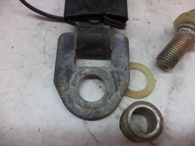 Porsche 928/911 74-84 Left Seat Belt Receiver USED GENUINE 928 803 183 06 R25T7