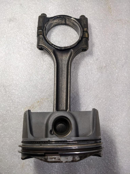 PORSCHE 987 BOXSTER PISTON & CONNECTING ROD #1 9961031028R USED 996B.G.L.