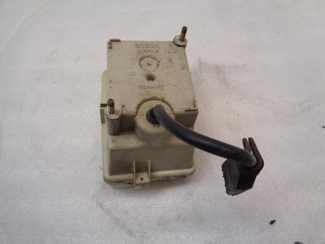 Porsche 928 Fog Light Right Side 928 631 444 00 USED GENUINE R25T2