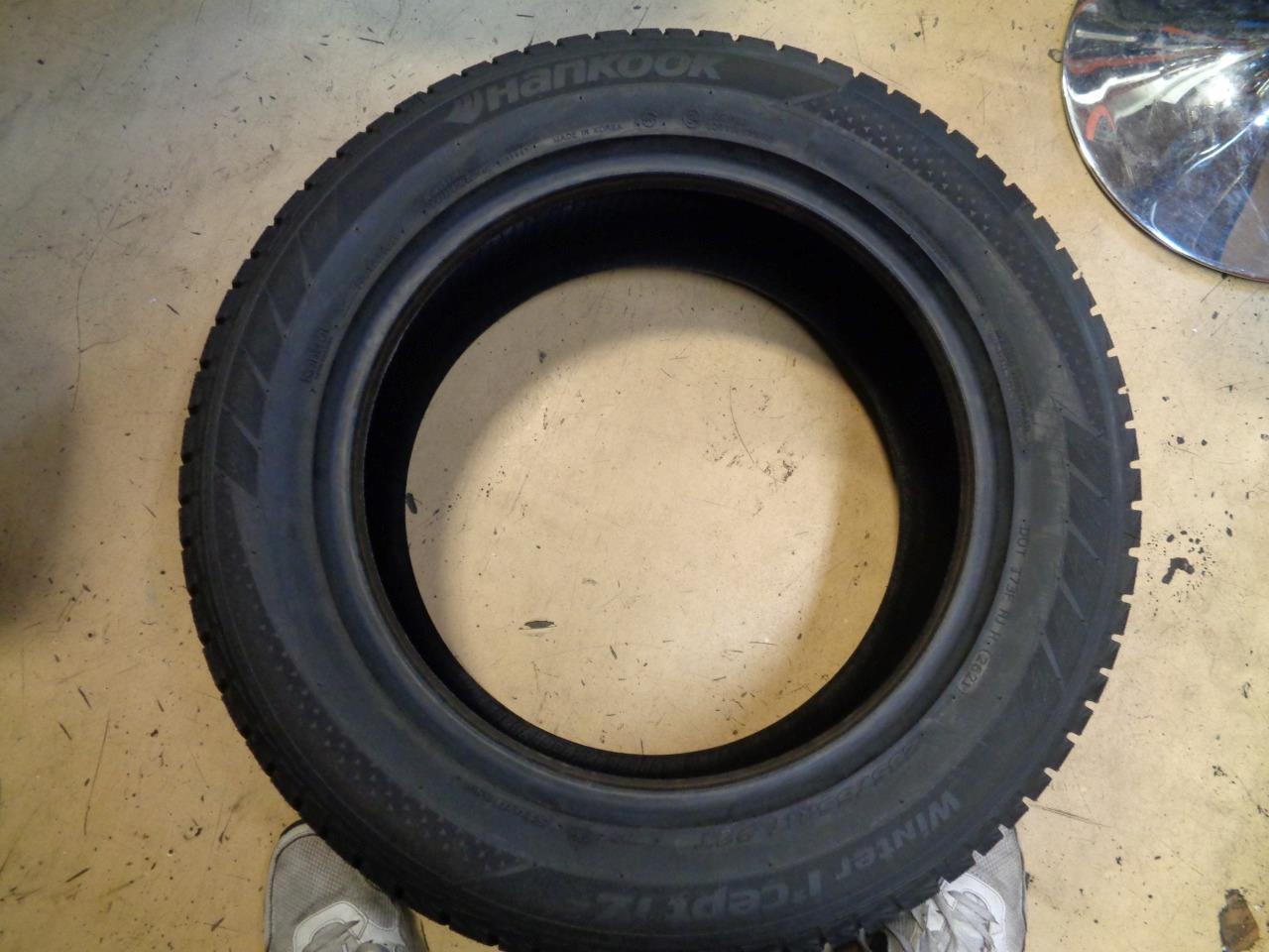 1 HANKOOK WINTER ICEPT IZ2 P 235 55 17 99T SL SNOW WINTER TIRE 1020357