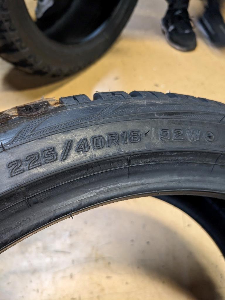 2 FALKEN EUROWINTER HS01 P 225 40 18 92W XL TIRES 28523892 CQ1