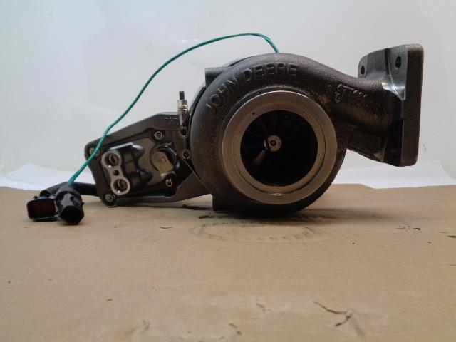 REMAN GENUINE JOHN DEERE BORGWARNER TURBOCHARGER B2 SE502511 E2