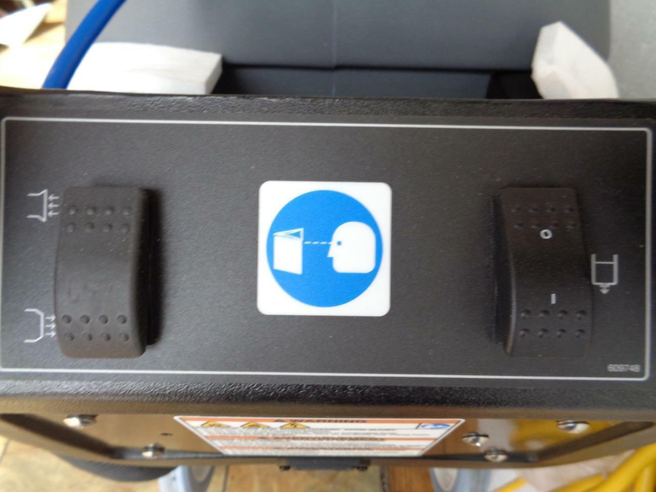 TENNANT/NOBLES ASC-15 ALL SURFACE EXTRACTOR BATHROOM SCRUBBER 9007354 NEW BSR3