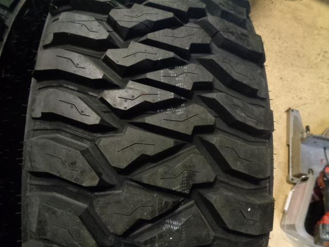 2 MICKEY THOMPSON BAJA LEGEND MTZ LT 35 12.5 18 118Q LRD 8PLY TIRES 90000057358