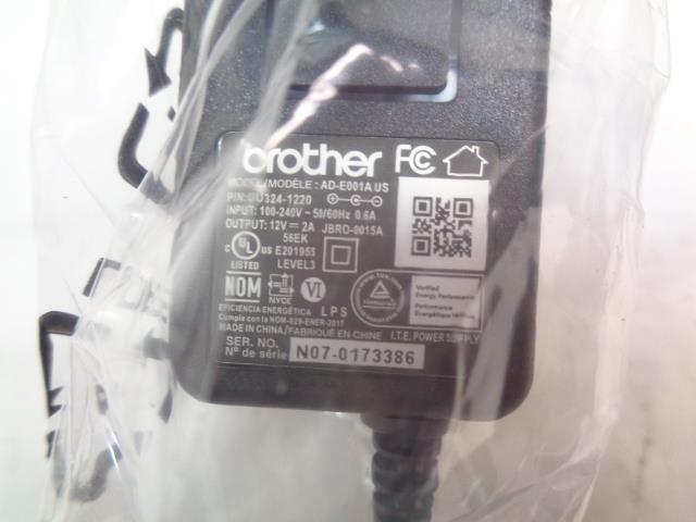 BROTHER PTE300 P-TOUCH EDGE INDUSTRIAL HANDHELD LABELING TOOL NEW R29