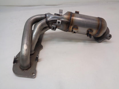 GENERIC DIRECT FIT CATALYTIC CONVERTER for 02-06 2.4L TOYOTA CAMRY  BSGEXHAUST