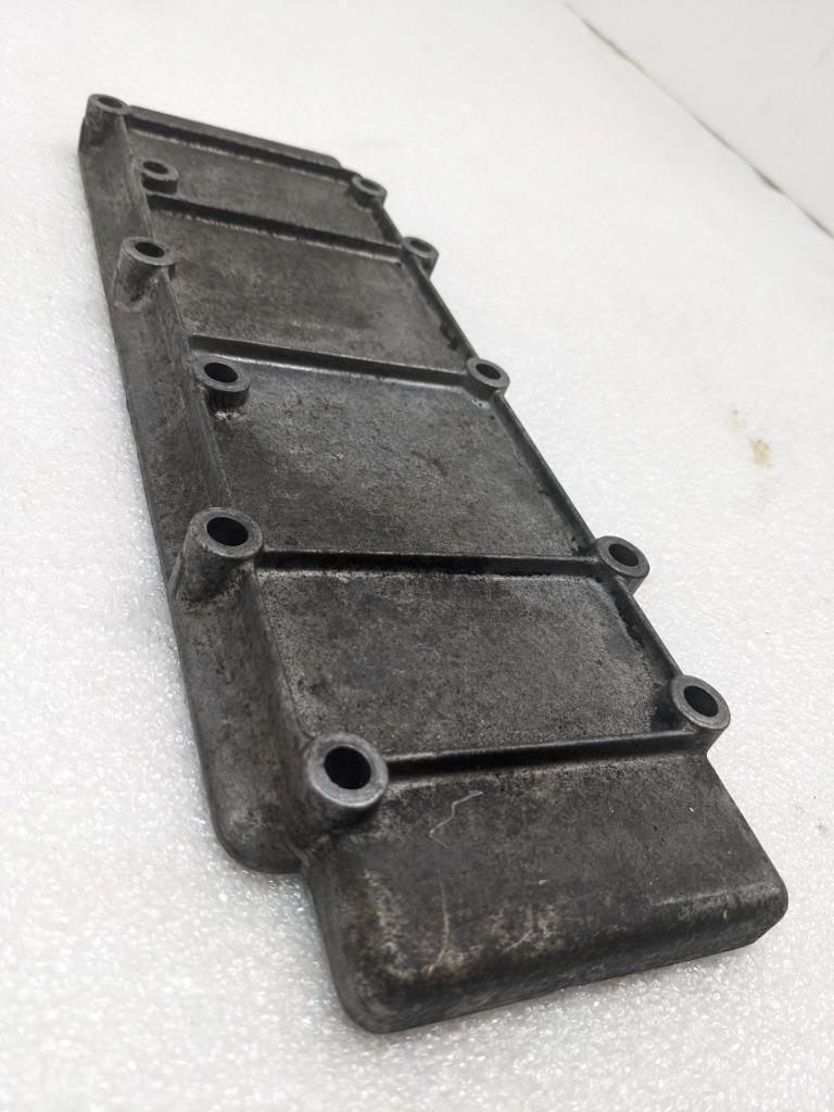 PORSCHE 911/996 70-89 ORIGINAL ALUMINUM LOWER VALVE COVER 9011051162R 996BGL2T2