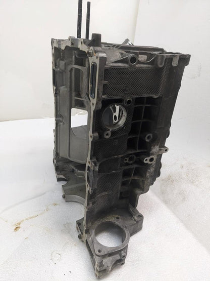 PORSCHE 911/996 RIGHT SIDE ENGINE BLOCK 9961011690R USED B2