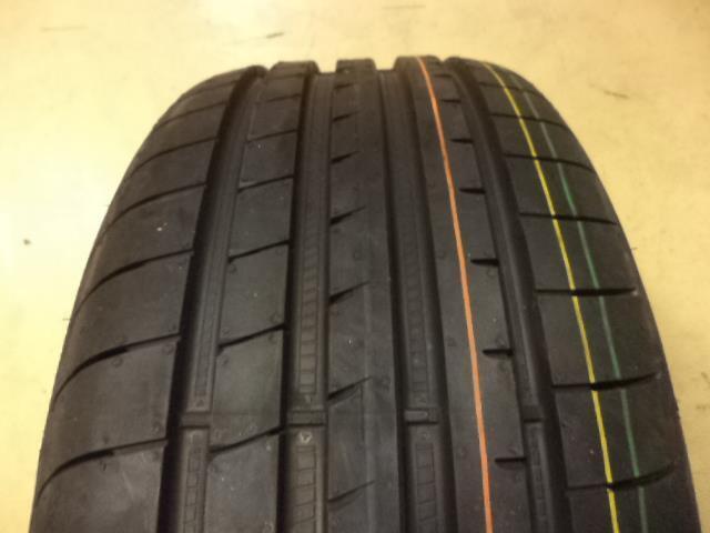 1 NOS GOODYEAR EAGLE ASYMMETRIC 3 225 45 17 91Y TIRE WO LABEL 783991388 Q9