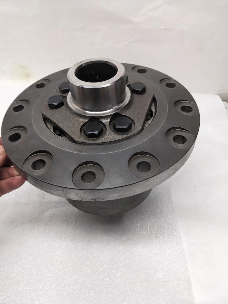 EATON 915A568 LIMITED-SLIP DIFFERENTIAL TRUETRAC 30 SPLINE GM & DODGE NEW #3 R14