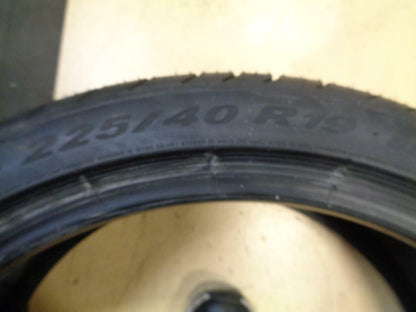 2 NEW PIRELLI P ZERO * BMW RFT TIRES 225 40 19 89W 2331700