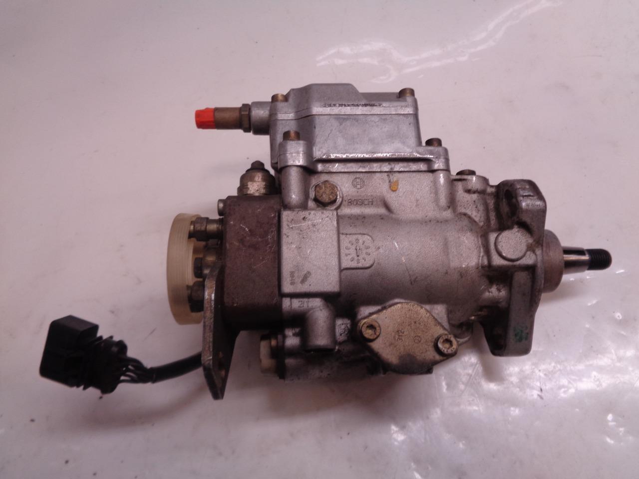 NEW GENUINE BOSCH ELECTRIC INJECTION PUMP (CORRODED) 0480404982/028130110N R14B4
