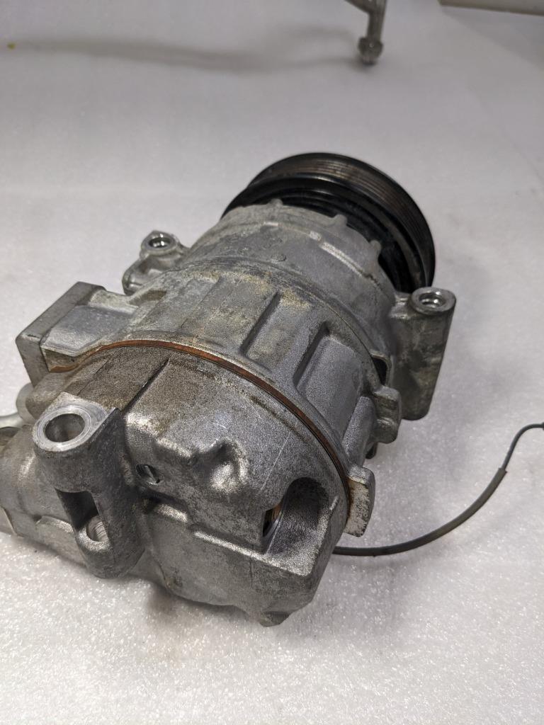 PORSCHE 911 996 BOXSTER DENSO A/C COMPRESSOR W/PIPE 99612601152 USED 996B.G.L.